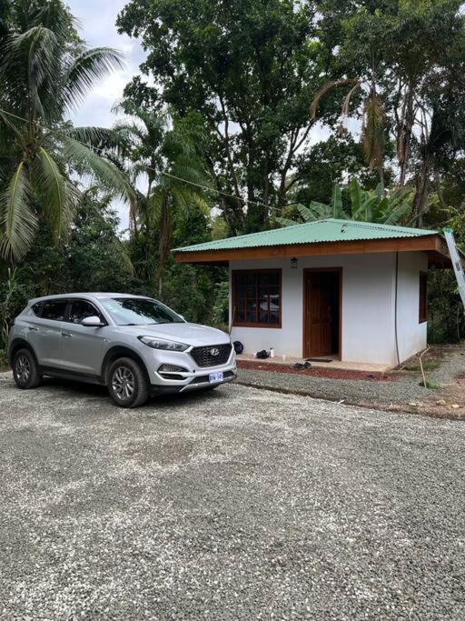 Cabaña junto al río - Ferienwohnung Naranjito