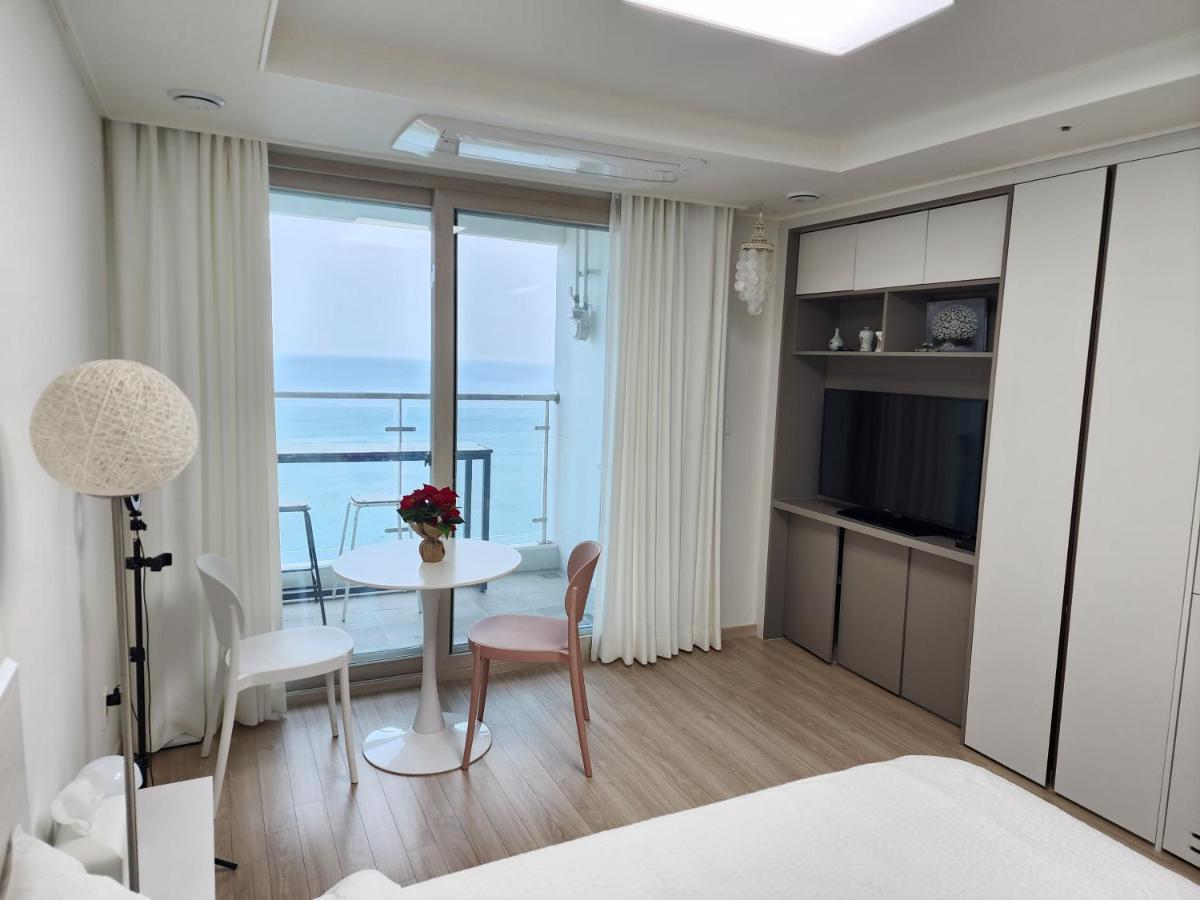 B&B Sokcho - Sokcho Summitbay 1701 "Ocean View" - Bed and Breakfast Sokcho