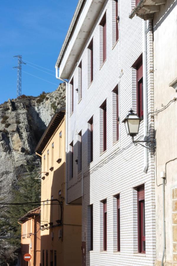 Los Pinos, acogedor apartamento con garaje - Arafita Apartamentos - B&B