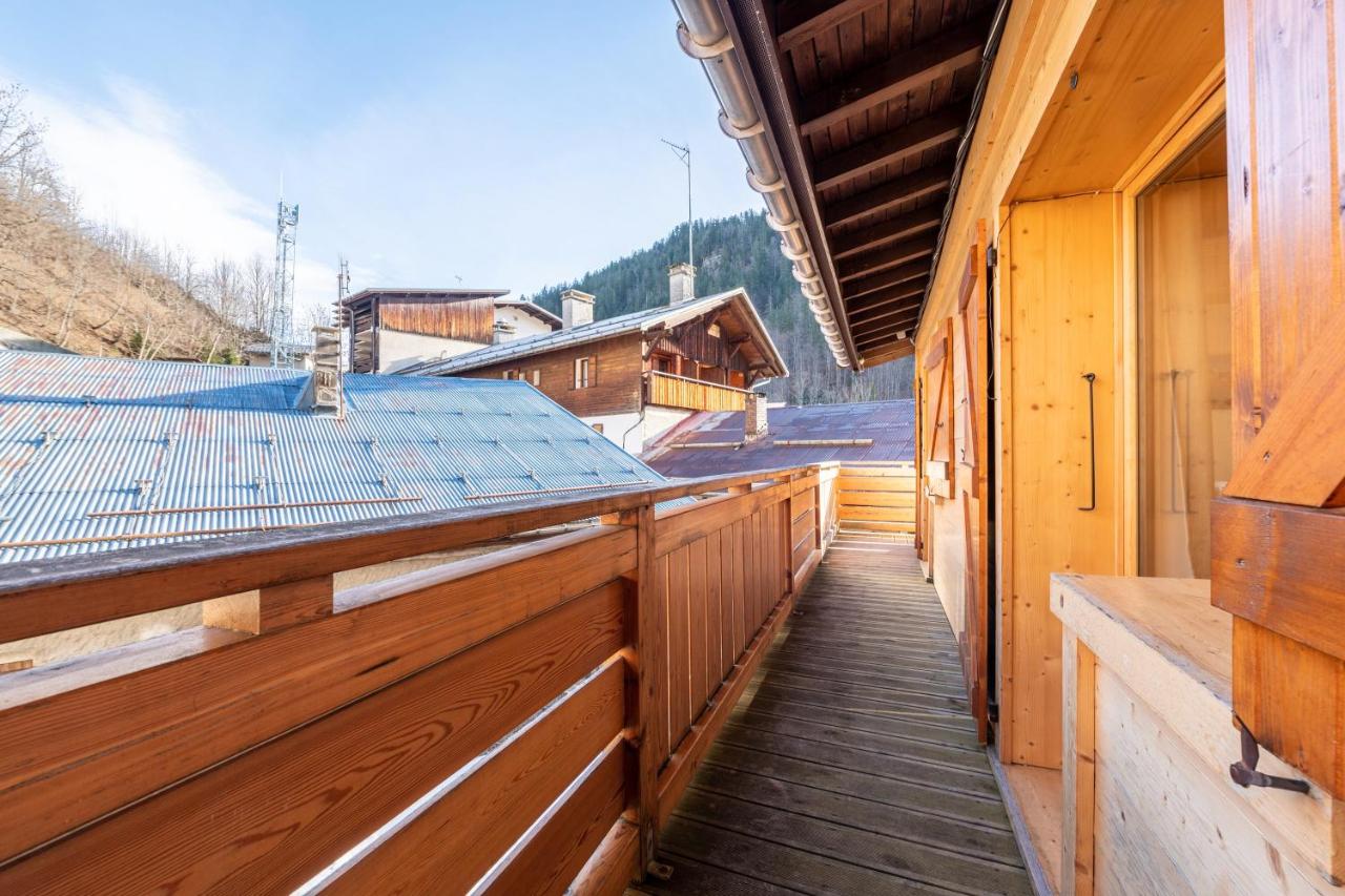 Chalet des Aravis - Appt 7 voyageurs - B&B La Giettaz