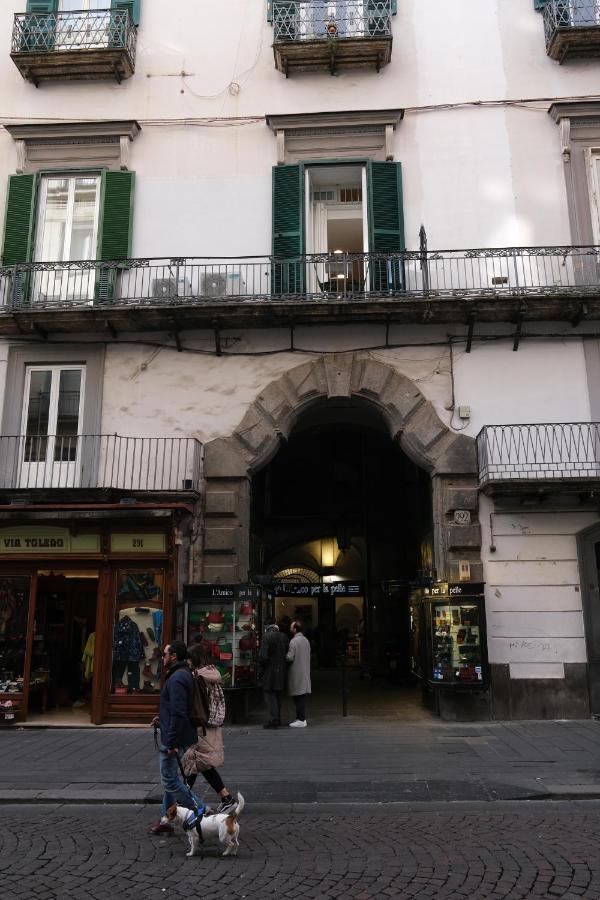 Toledo 292 Luxury House - B&B Napoli