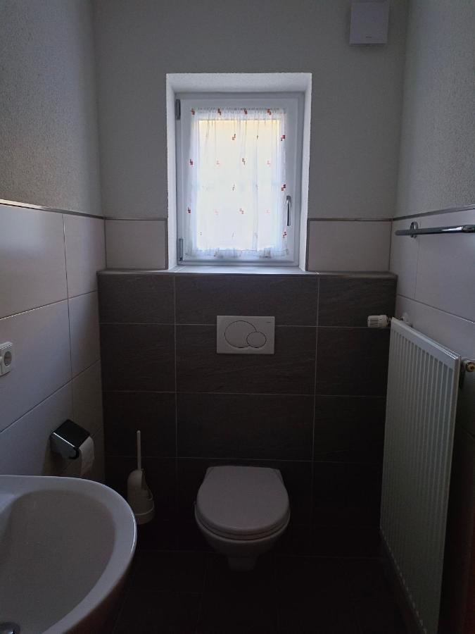 Three-Bedroom Apartment with Bathroom