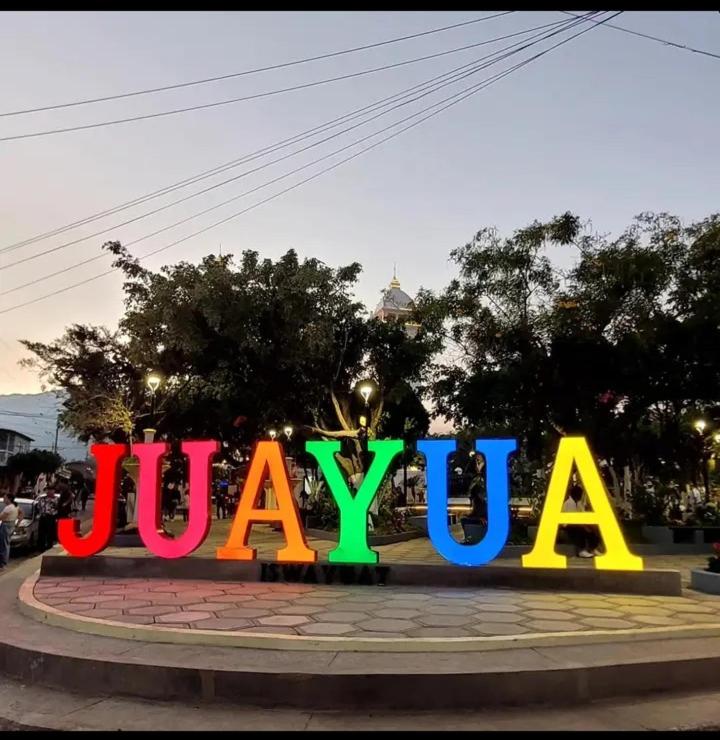 Hostal Juayua don j - B&B Juayúa