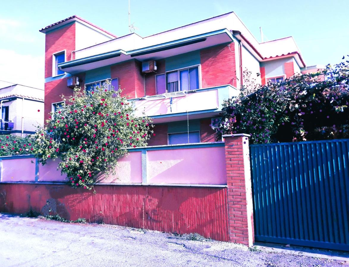 Airport Casa Sofia 500mt from the beach - B&B
