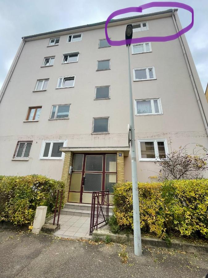 #6 : 2 pièces dernier étage très calme 40m2 - B&B