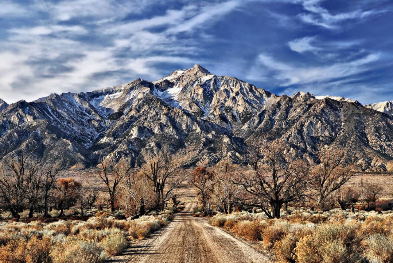 B&B Independence - Eastern Sierra Motor Lodge - Bed and Breakfast Independence