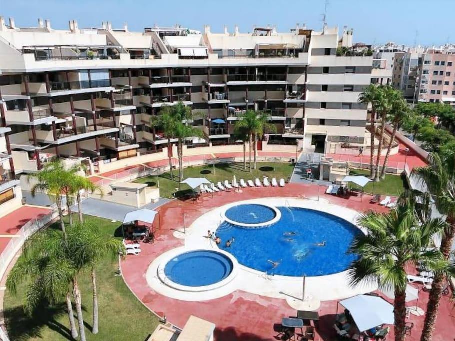 Lujoso apartamento de dos habitaciones en la playa de Canet - Chambres d'hôtes Canet d'En Berenguer