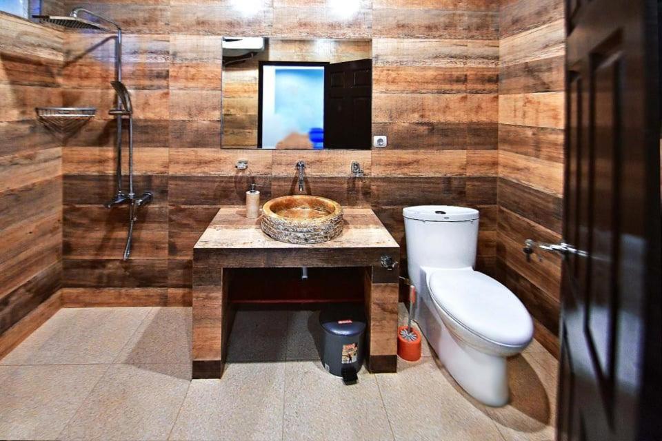 Deluxe King Studio