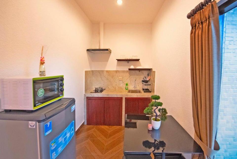 Standard Studio