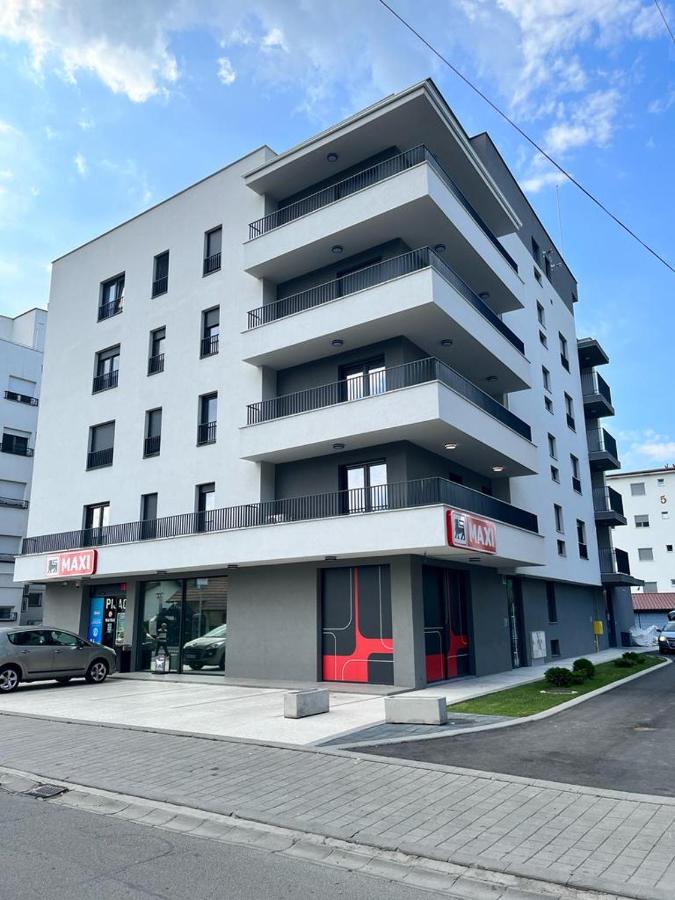 LadyDi apartman - B&B