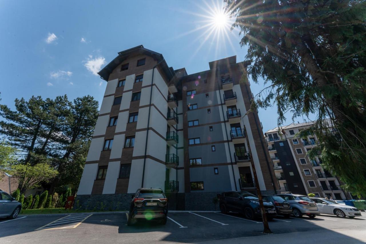 Premija SPA, vila Zlatibor luxury & spa - Bed and Breakfast
