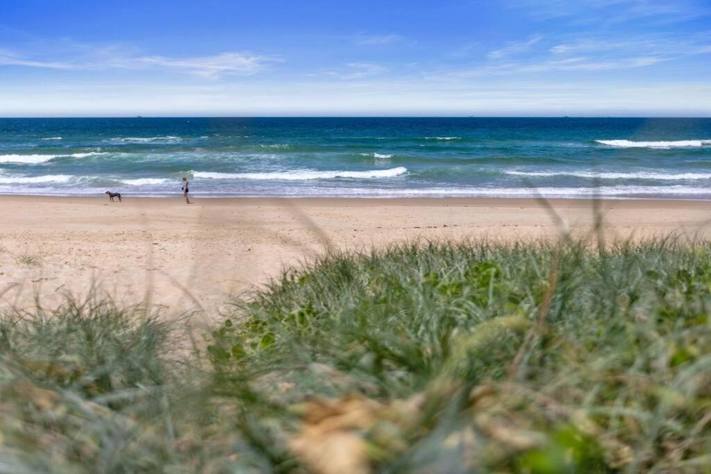 Luxury on the Beach Surfside Resort -Sunshine Coast - Ferienwohnung
