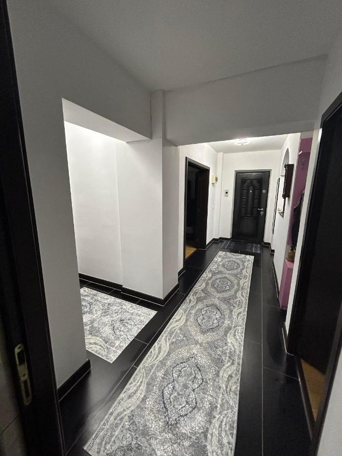 Apartament de 3 camere zona Obcini - Chambres d’hôtes