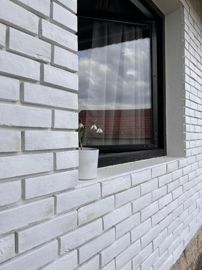 Breza Vacation Home - Ferienwohnung