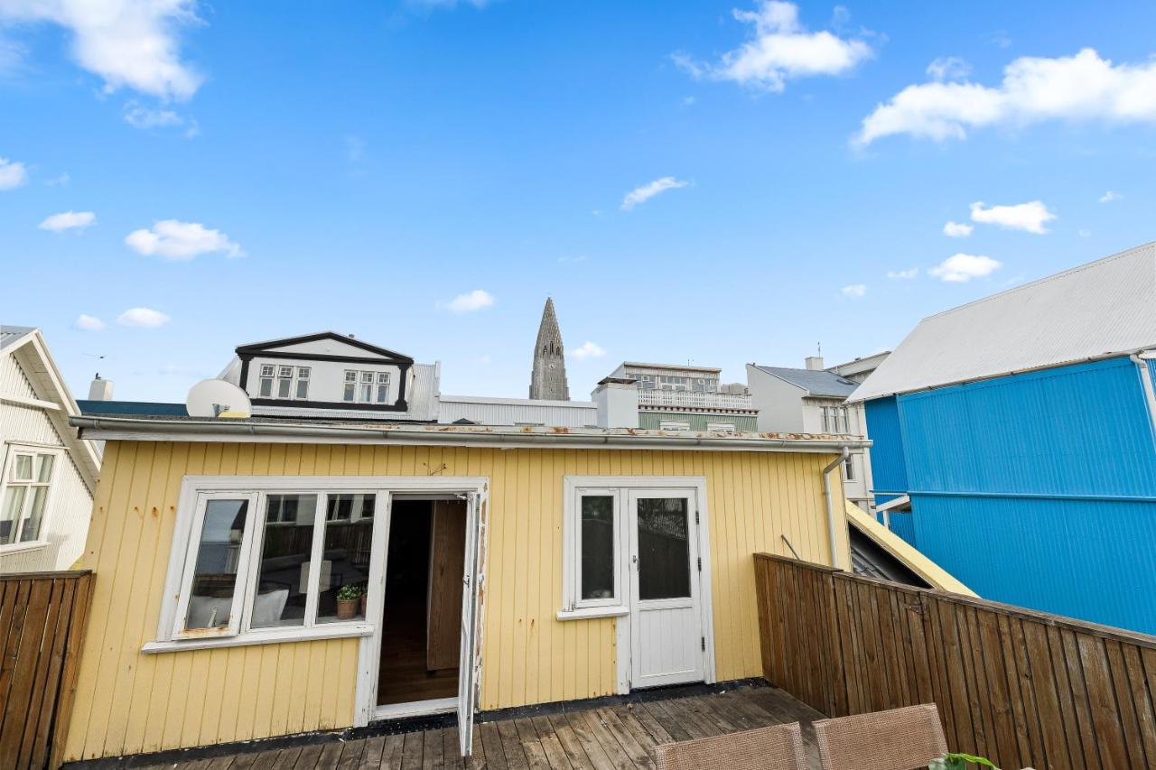 Massive Villa in Downtown Reykjavík with a Sauna - B&B