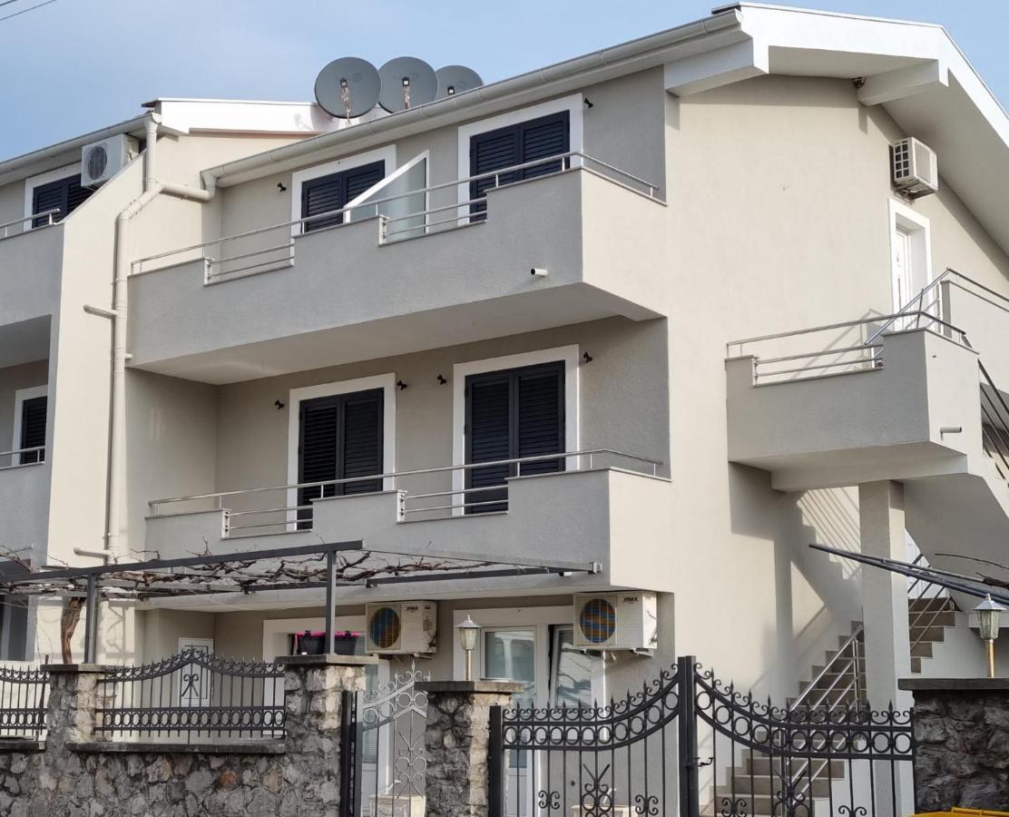 Apartments Ljubica Tivat - Chambres d’hôtes