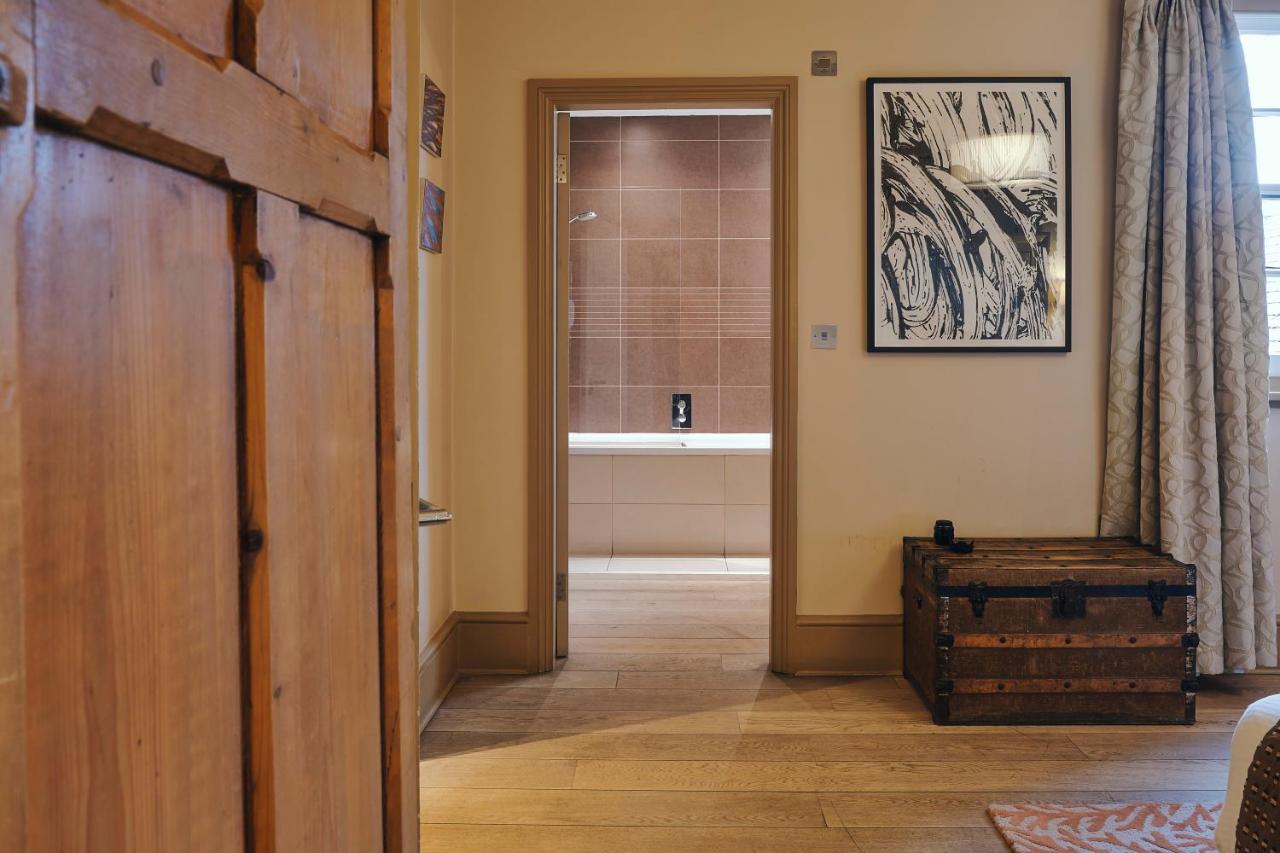 Grote Kamer met 2 Bedden