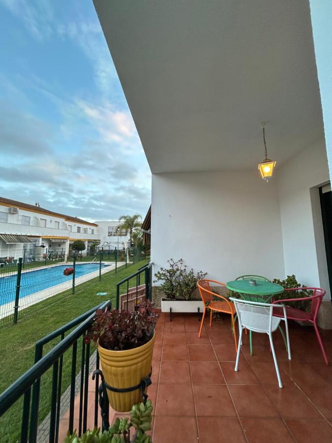 Adosado Coquina Urb con Piscina - Chambres d’hôtes El Rompido