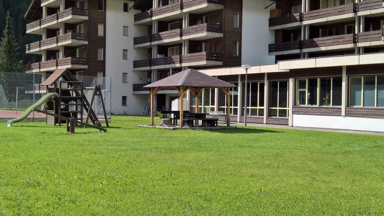 Moderne Dachwohnung Nähe Zermatt mit Balkon - B&B