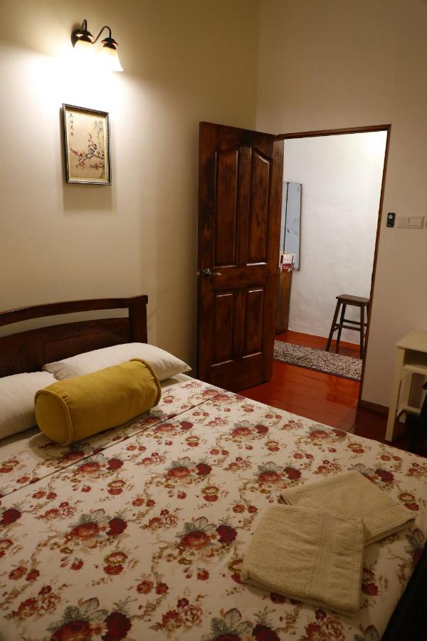 Chambre Double avec Salle de Bains Commune
