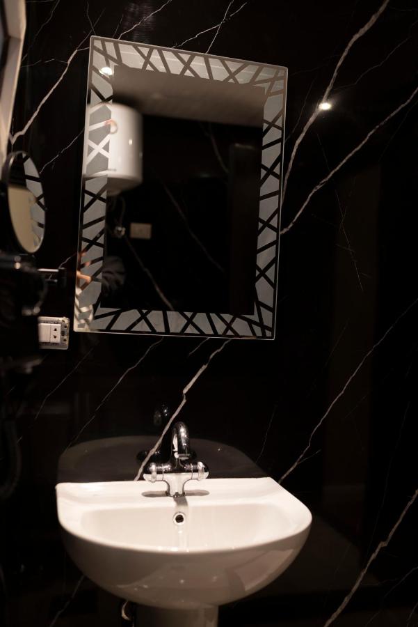Single Room with Private Bathroom
