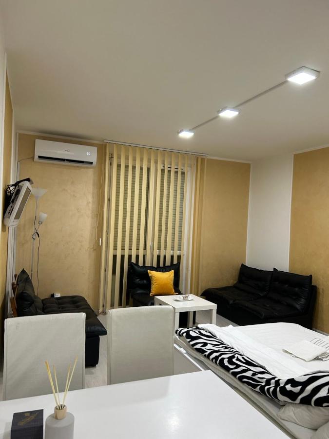 Apartman Marina Aranđelovac - B&B