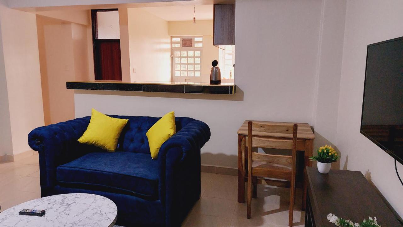 MaGiK Furnished All Ensuite 2 bedroom Apartment - Ferienwohnung Nyeri