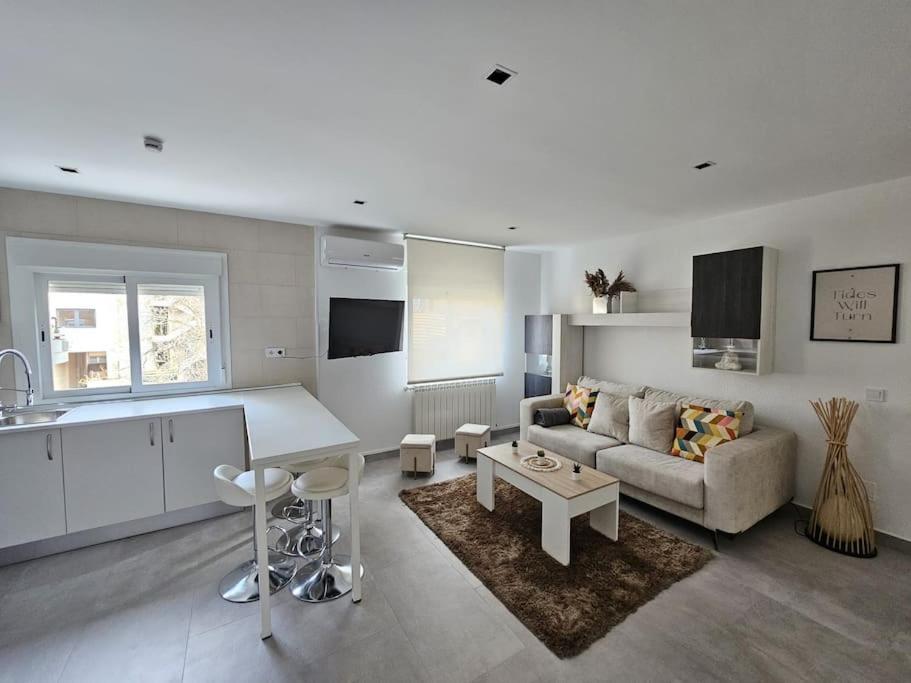 Elegant apartment for 4 pax in Tetuan - Palacios - B&B Madrid