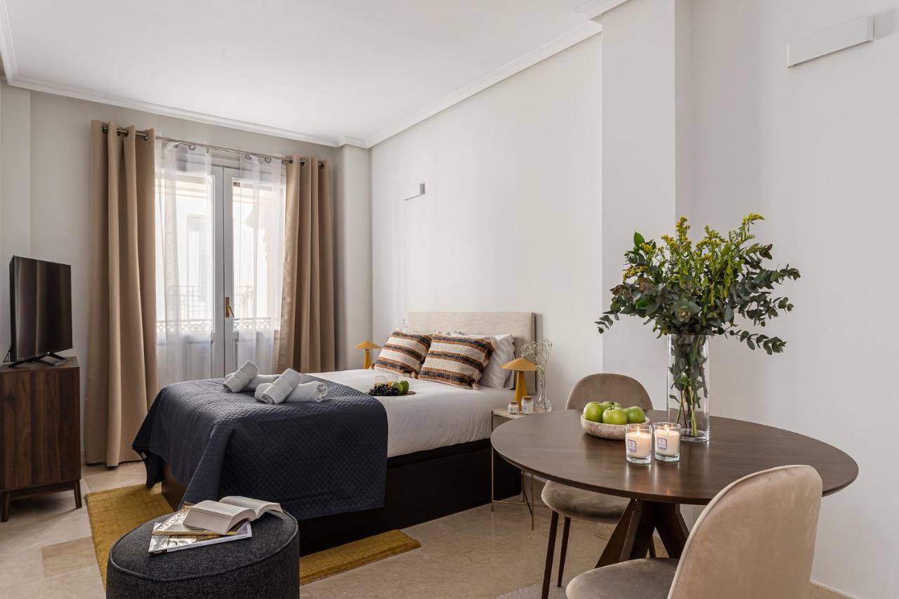 Waou Gran Via Studio IV - Corta Duración - Ferienwohnung