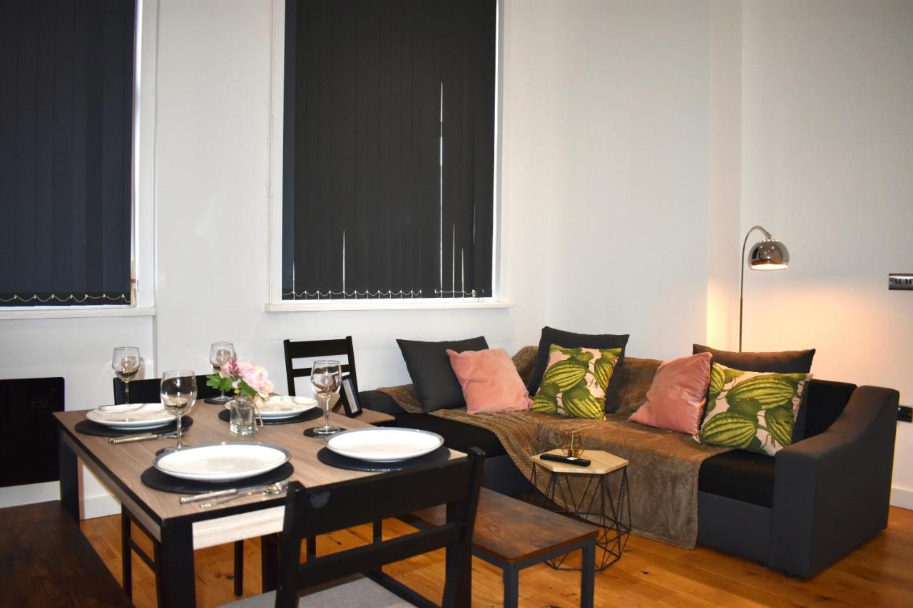 Luxury JQ 2 Bed Flat, Parking - B&B Birmingham