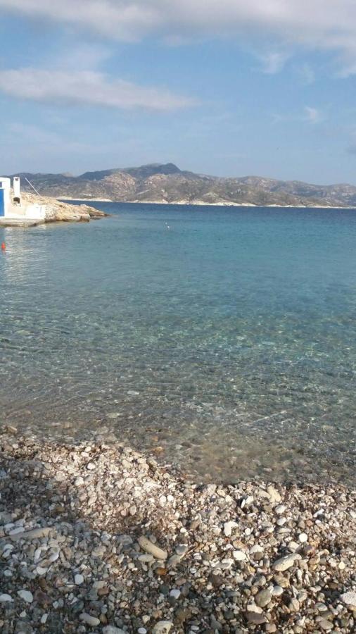 Agios Nikolaos Beach House Kimolos - B&B Kimolos
