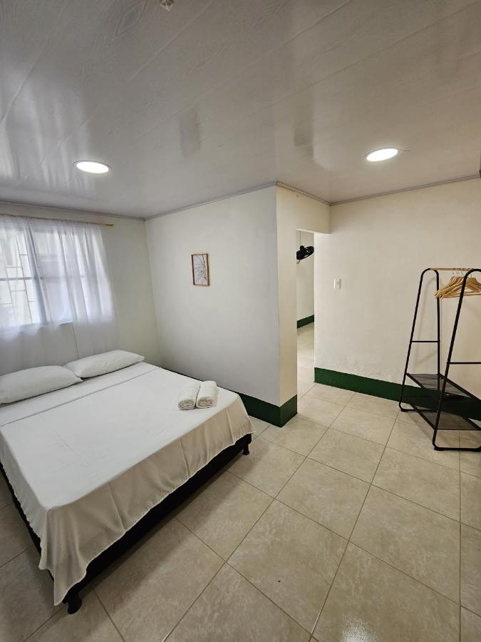 Vierbettzimmer mit eigenem Bad