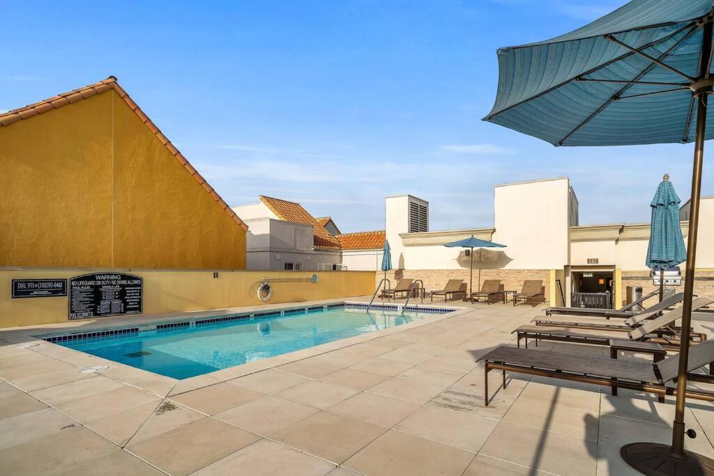 Stylish in Sunny Santa Monica walk to Beach & Pier - B&B