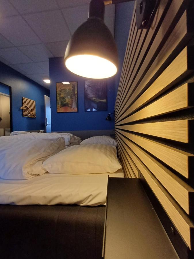 Calm Room 10 On Pedestrian Street Saeby - B&B Sæby