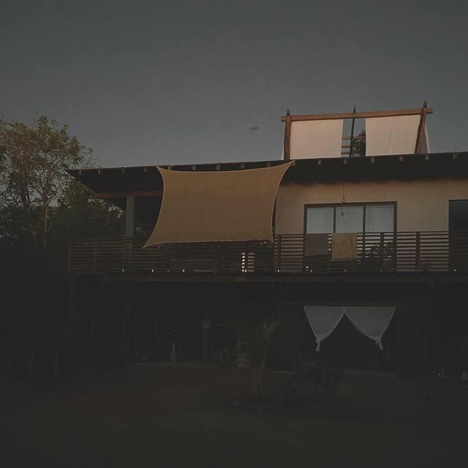 MarTierra - Cozy Treehouse Villa - B&B