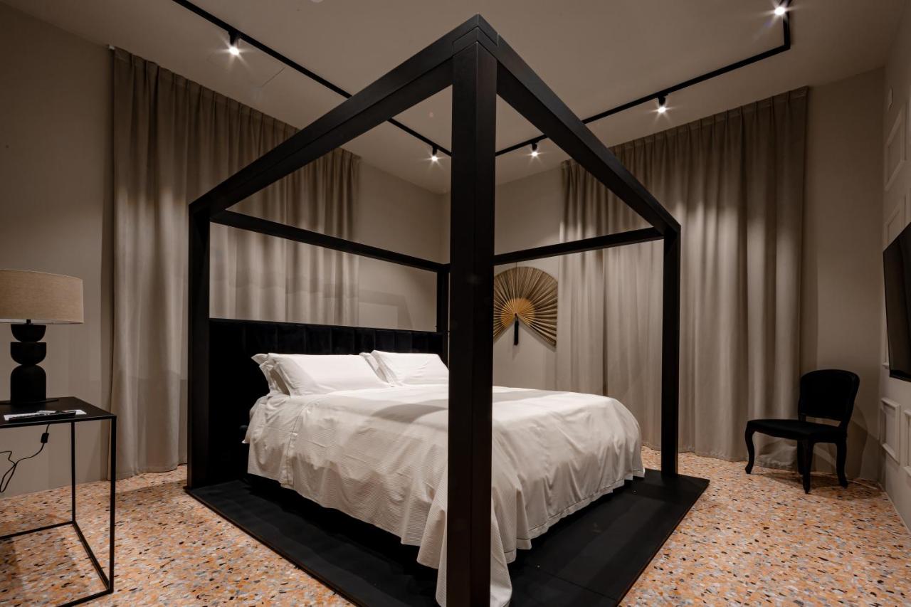King Room with Balcony