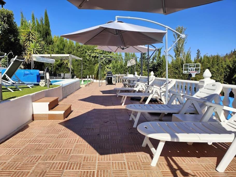 Villa Terracota, lujo en Granada y Sierra Nevada - B&B Granada