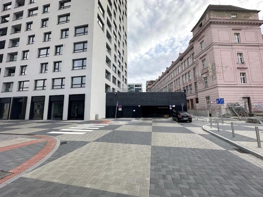 New apartment near Tipos Arena, free parking, Danubius One building - Chambres d'hôtes Bratislava