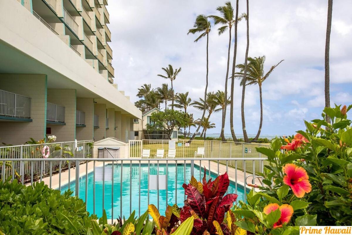 Amazing Beachfront Condo with AC - Chambres d’hôtes