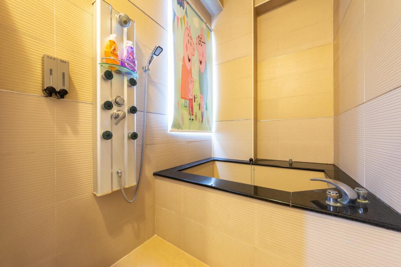 Camera Quadrupla con Vasca