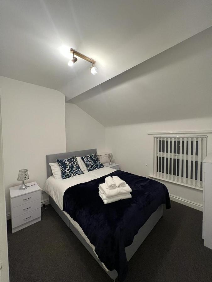 B&B Liverpool - Apartments 7 Greenfield Road - Bed and Breakfast Liverpool
