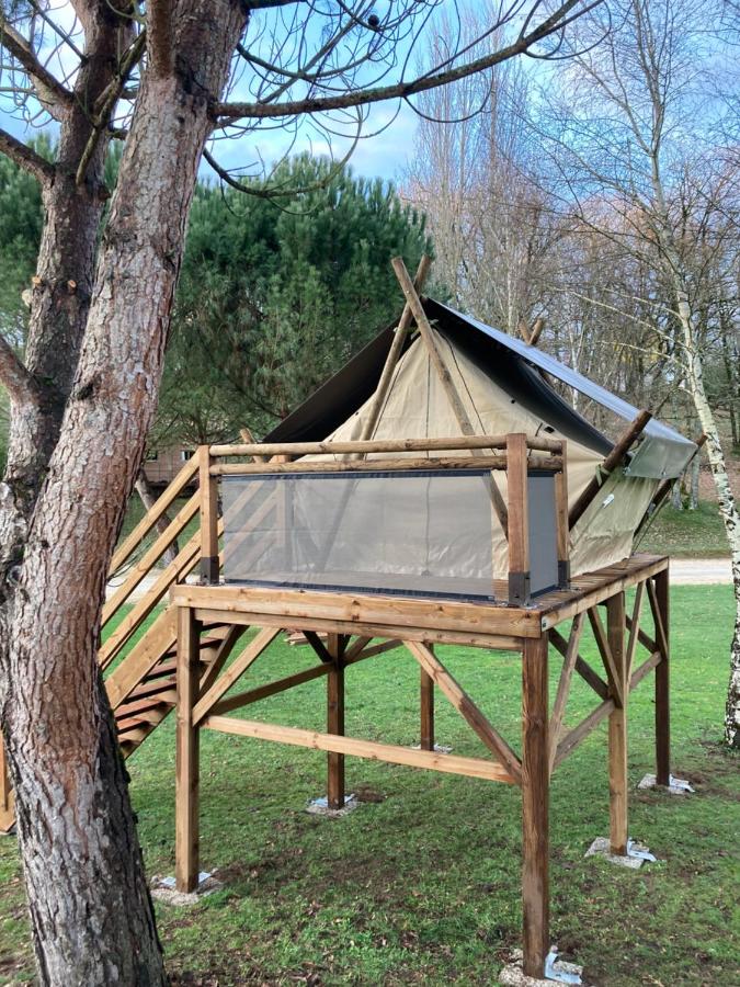 Lodge atypique - Ferienwohnung Chazelles