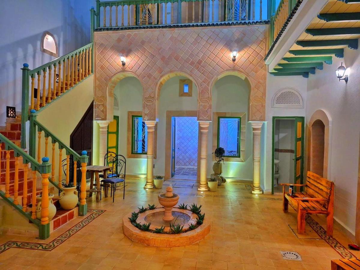 Dar Baaziz 3