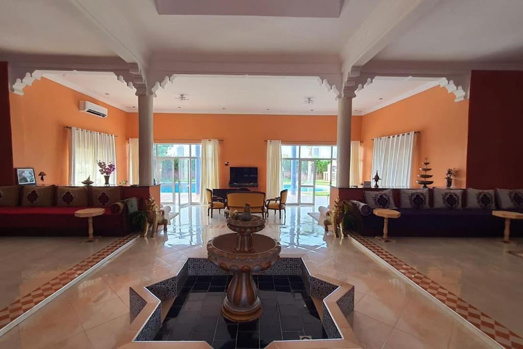 Marrakech Luxury Villa Farm - Bed and Breakfast