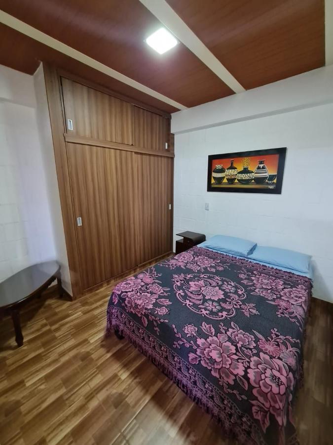 Kamer met Queensize Bed
