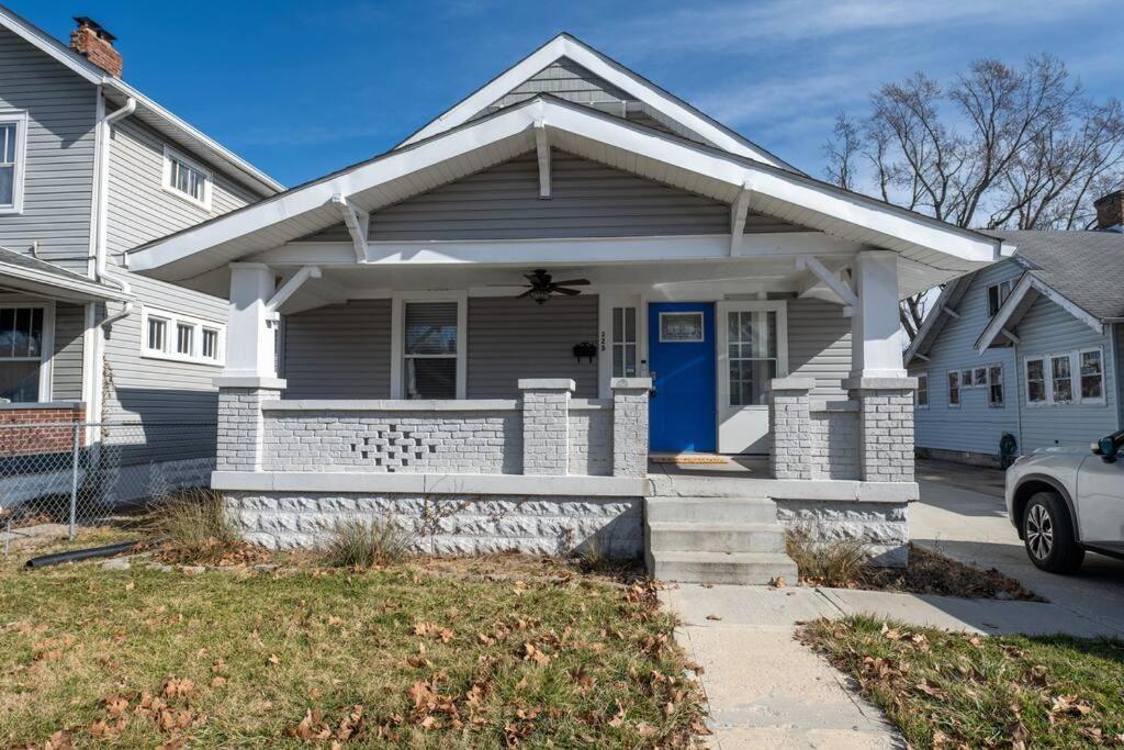 Indy 4-Bedroom Haven: Your Perfect Retreat - Ferienwohnung Indianapolis