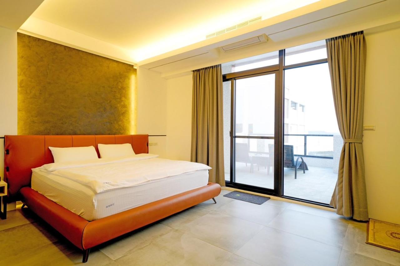 Deluxe Double Room with Balcony and Sea View