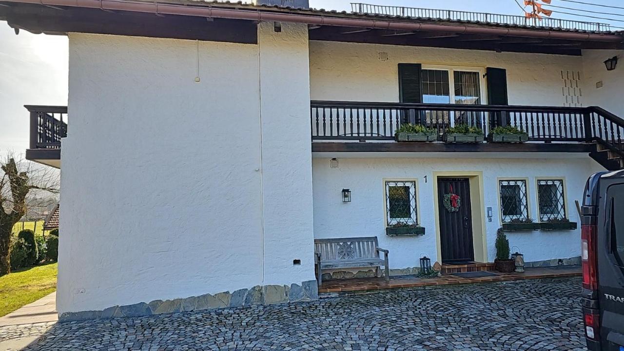 Ferienwohnung Rebensburg - Ferienwohnung