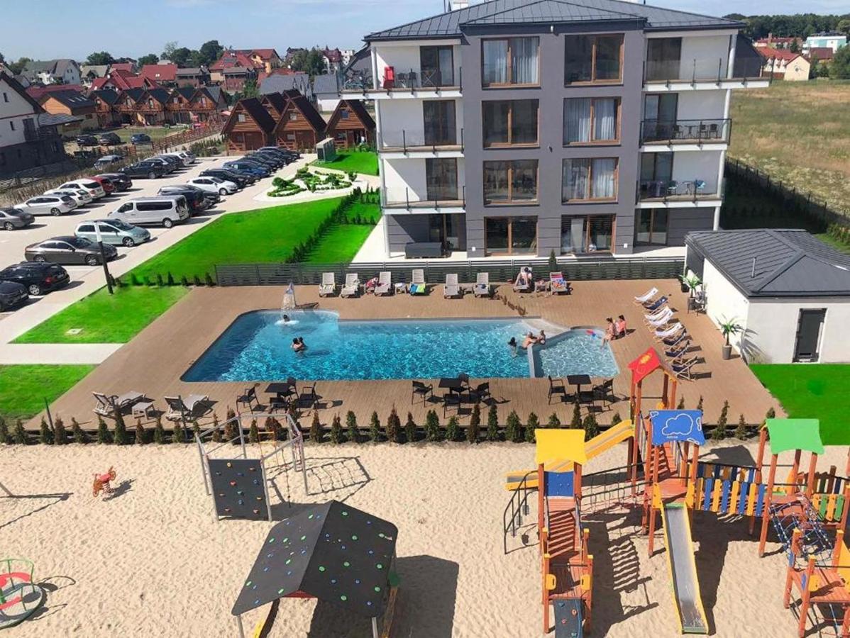 Baltic Apartment Marynarska by Noclegi Renters - Bed and Breakfast