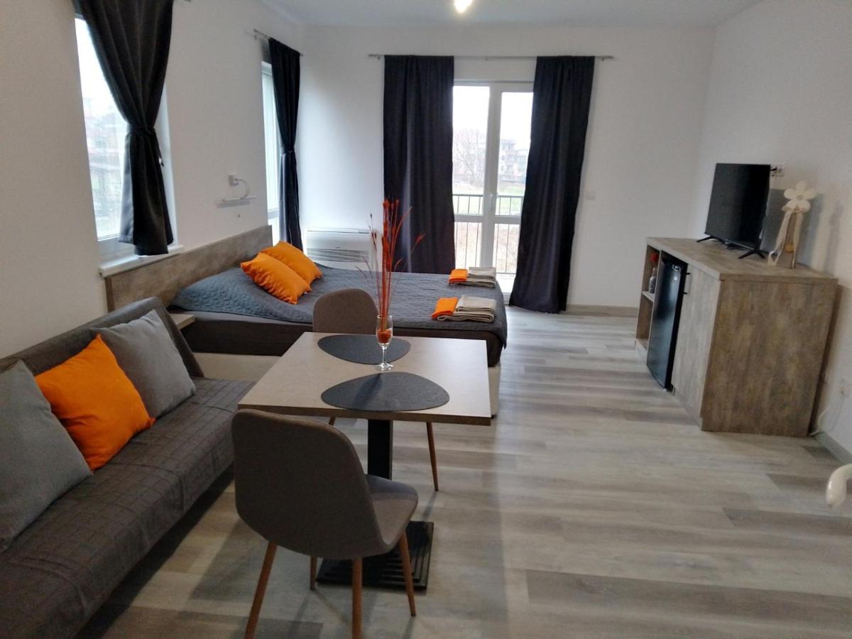 Deluxe Double Room 2